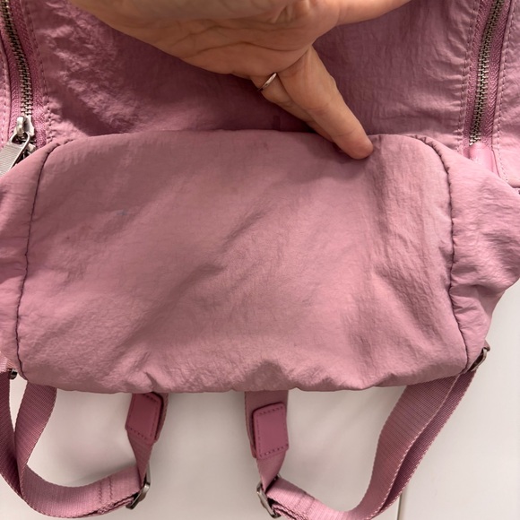 Lululemon Mini Backpack Purplish Pink Multipocket - Picture 7 of 11